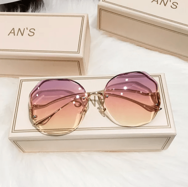 Sun glasses - Image 2