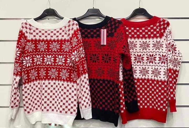 Women's Christmas sweater with snowflakes - Image 12