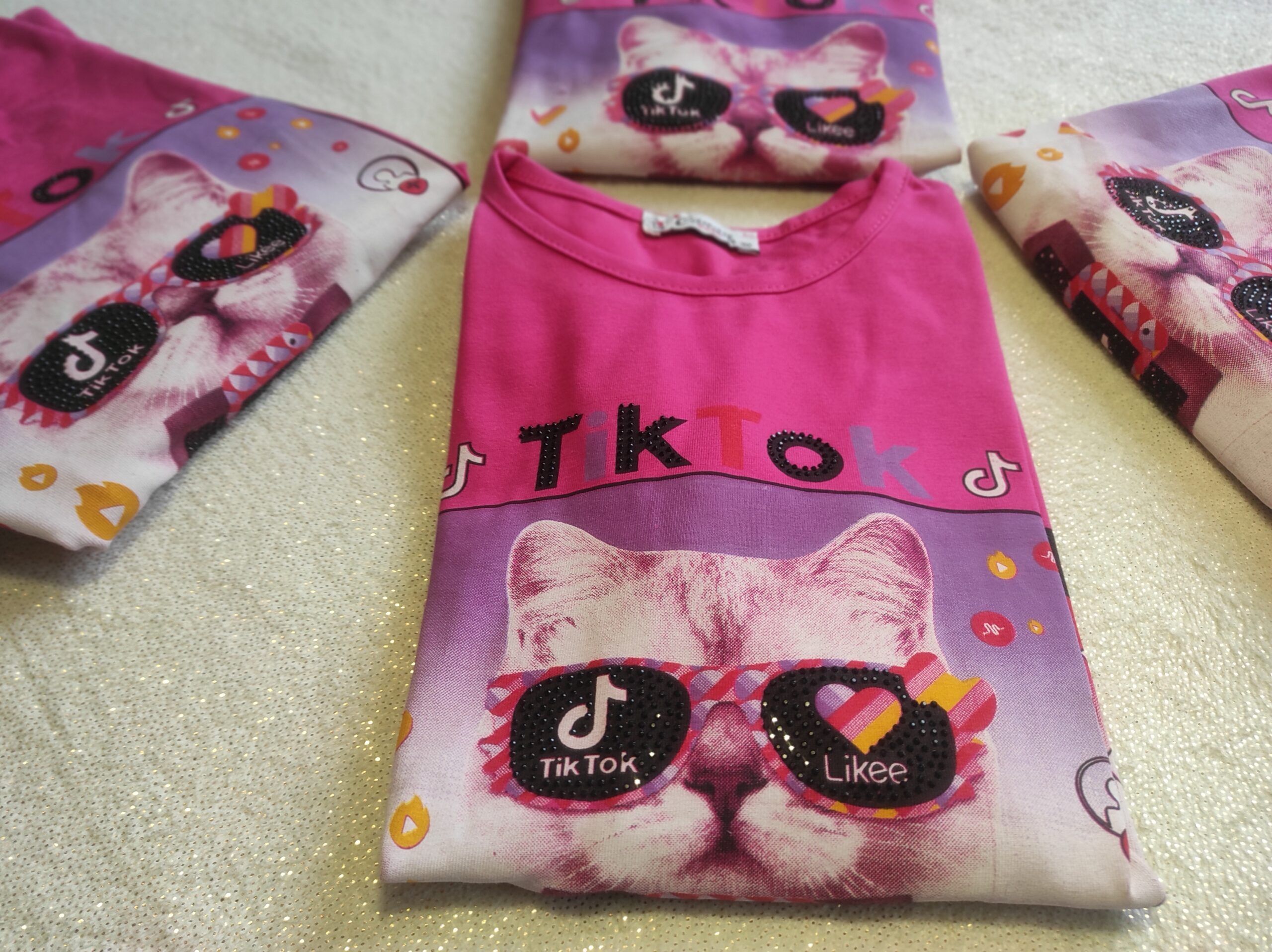 Blouse with kitty - Tik Tok glasses age 4-11 - Image 5