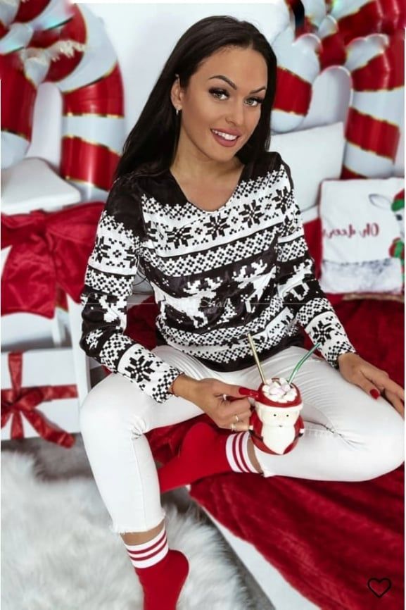 Christmas velor sweatshirt with reindeer - Image 7