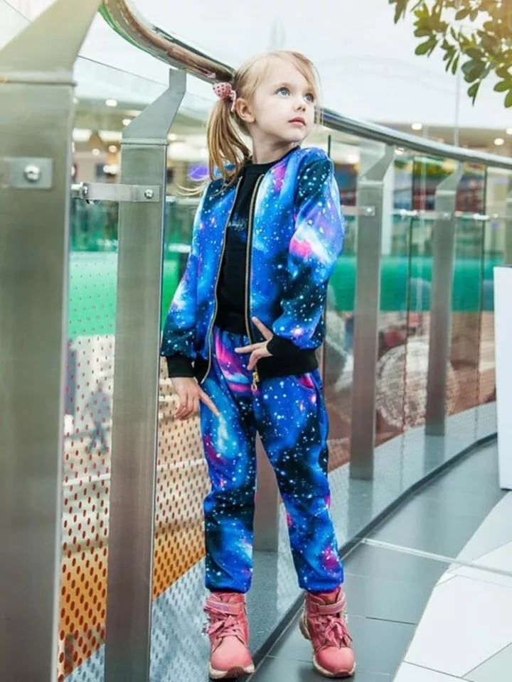 Kids Set tracksuit age 7-8 - Image 3