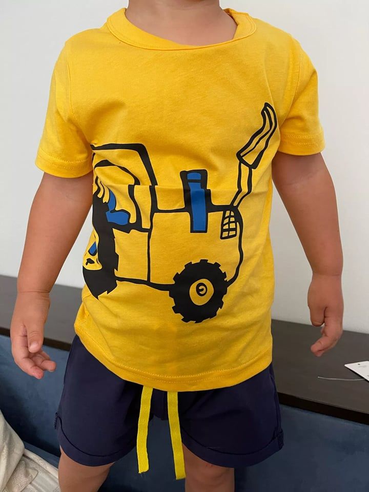 Navy Cotton Shorts age 5-6 - Image 2