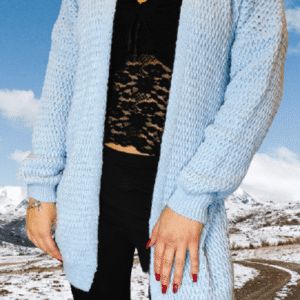 Cardigan sweater Model not fastened XS-M