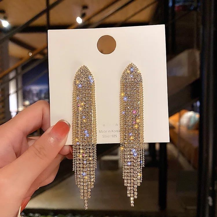Classic women's long crystal earrings - Image 3