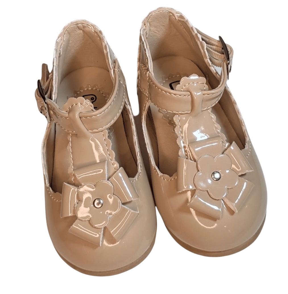 Girls shoes 4