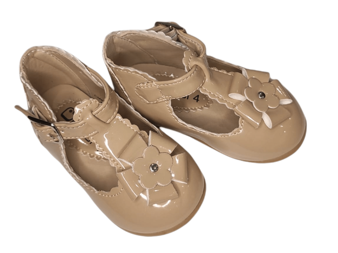 Girls shoes 4 - Image 2