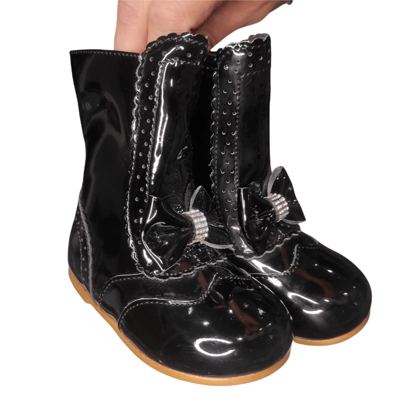 Kids shoes 6-8