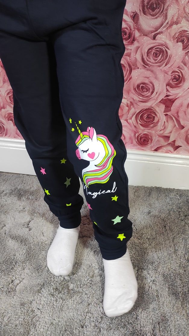 Unicorn children's tracksuit 4-8 - Image 2