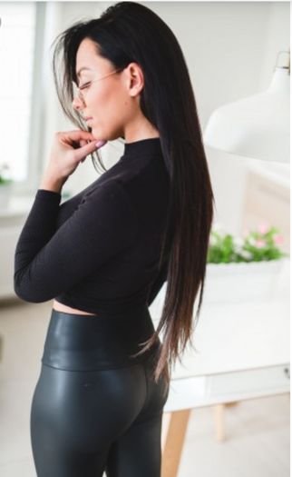 Faux Leather Leggings S,M - Image 4