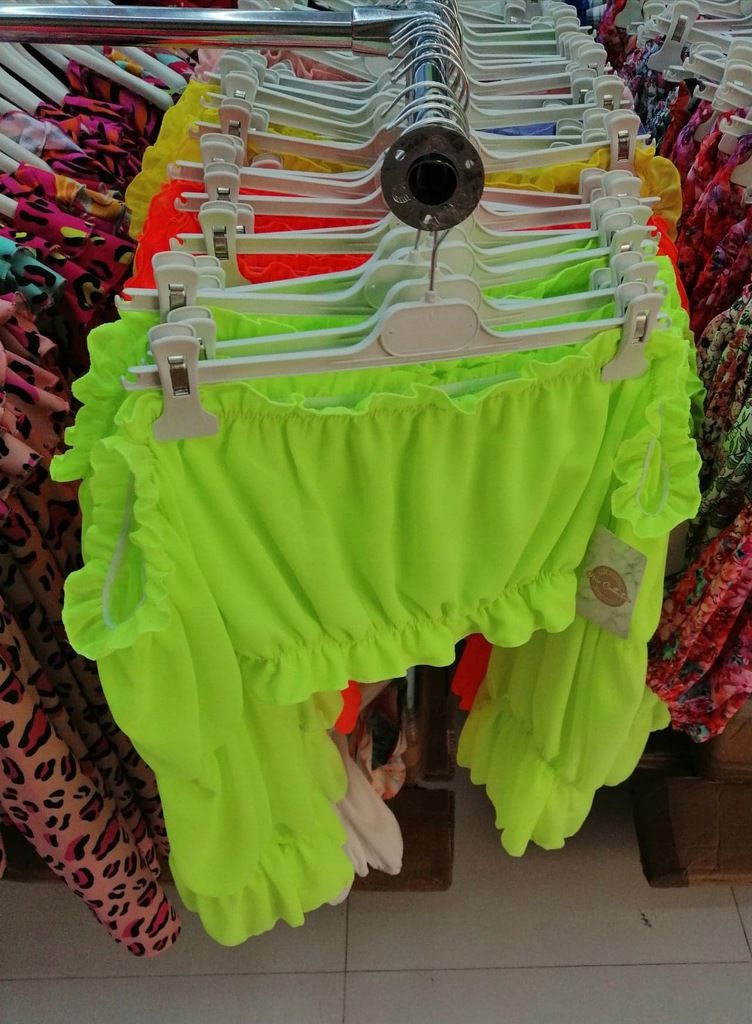 Shoulder crop top M - Image 4
