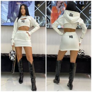 A three-pieces Wang set with a skirt S-Xl