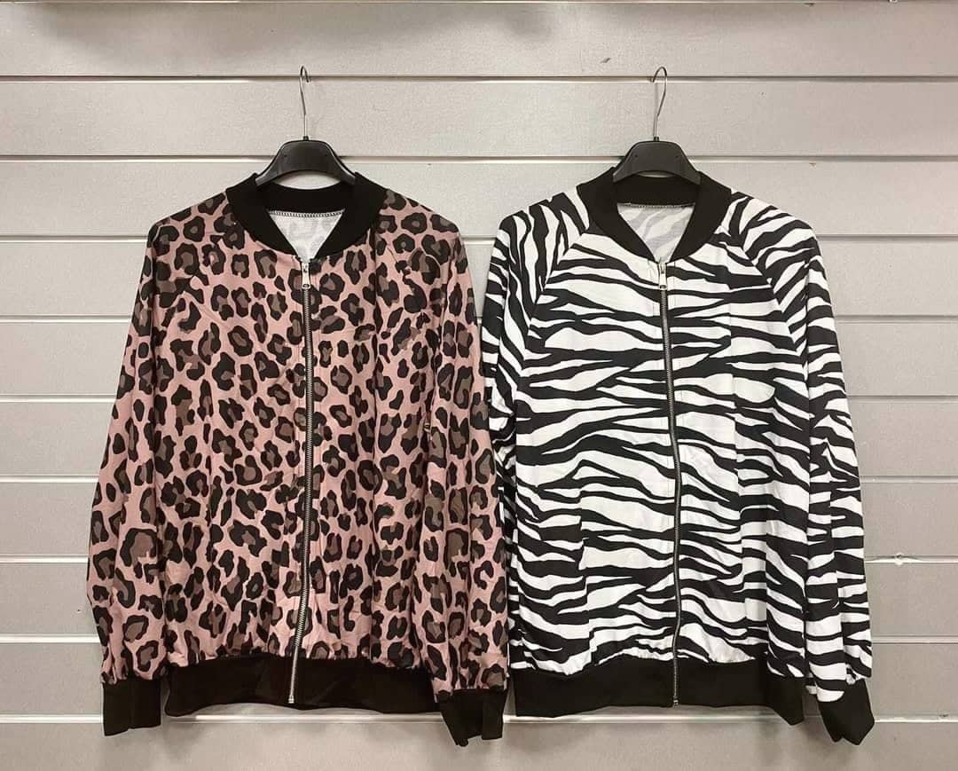 Leopard zipped sweatshirt XS-L - Image 3