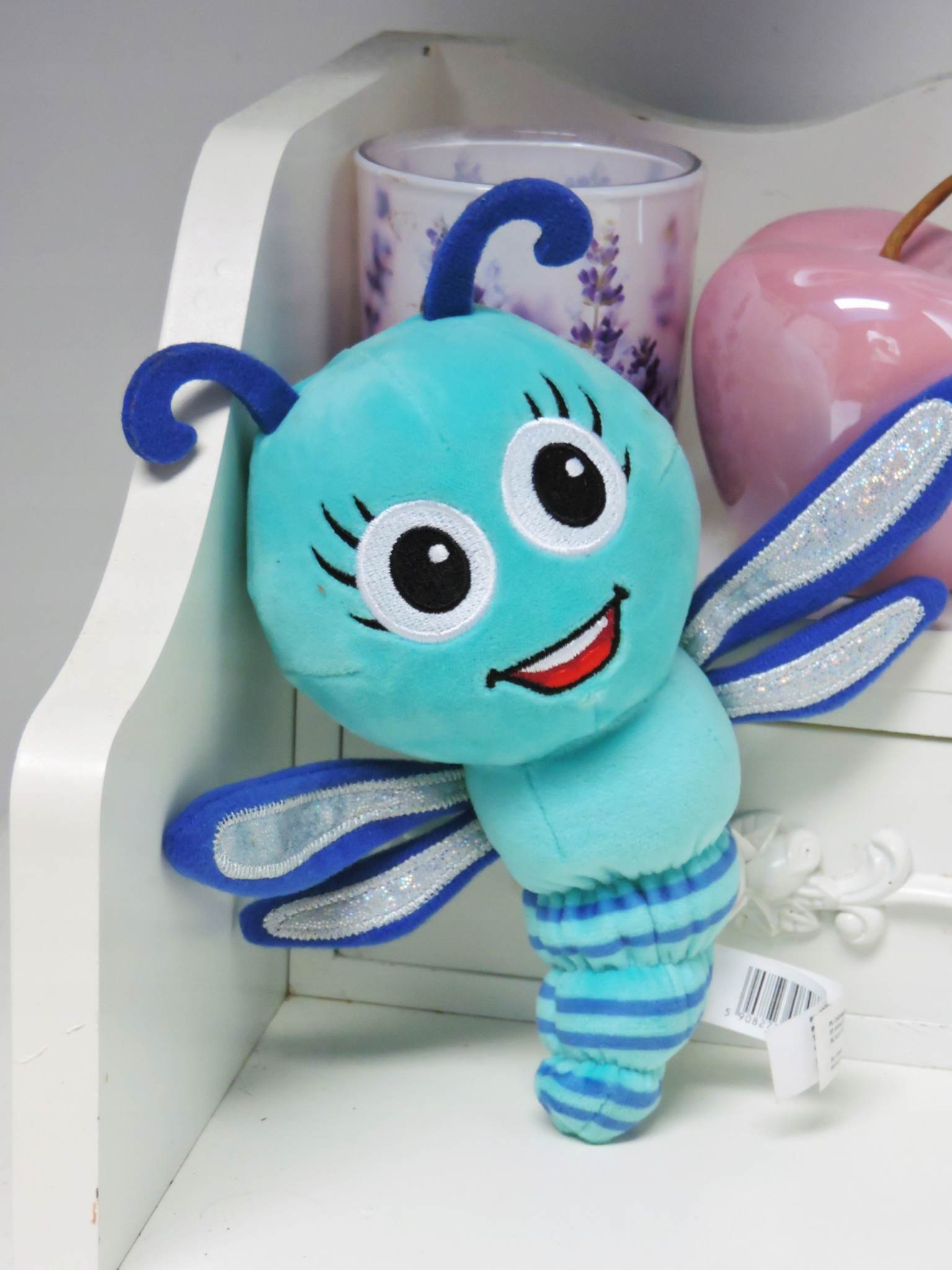 Gang of coolies mascot DRAGONFLY VIOLA
