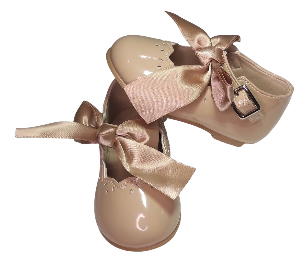 Girl cream bow shoes - Image 6