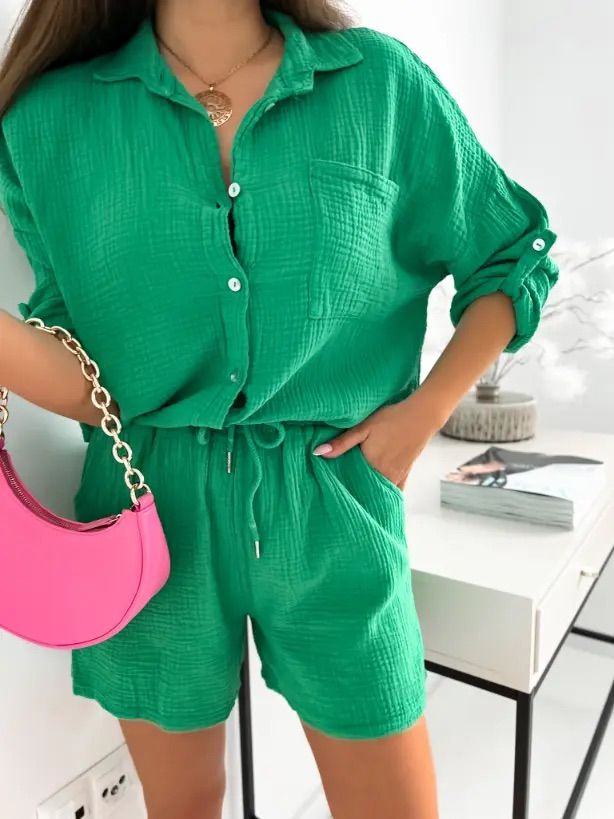 women set of shirt and shorts green
