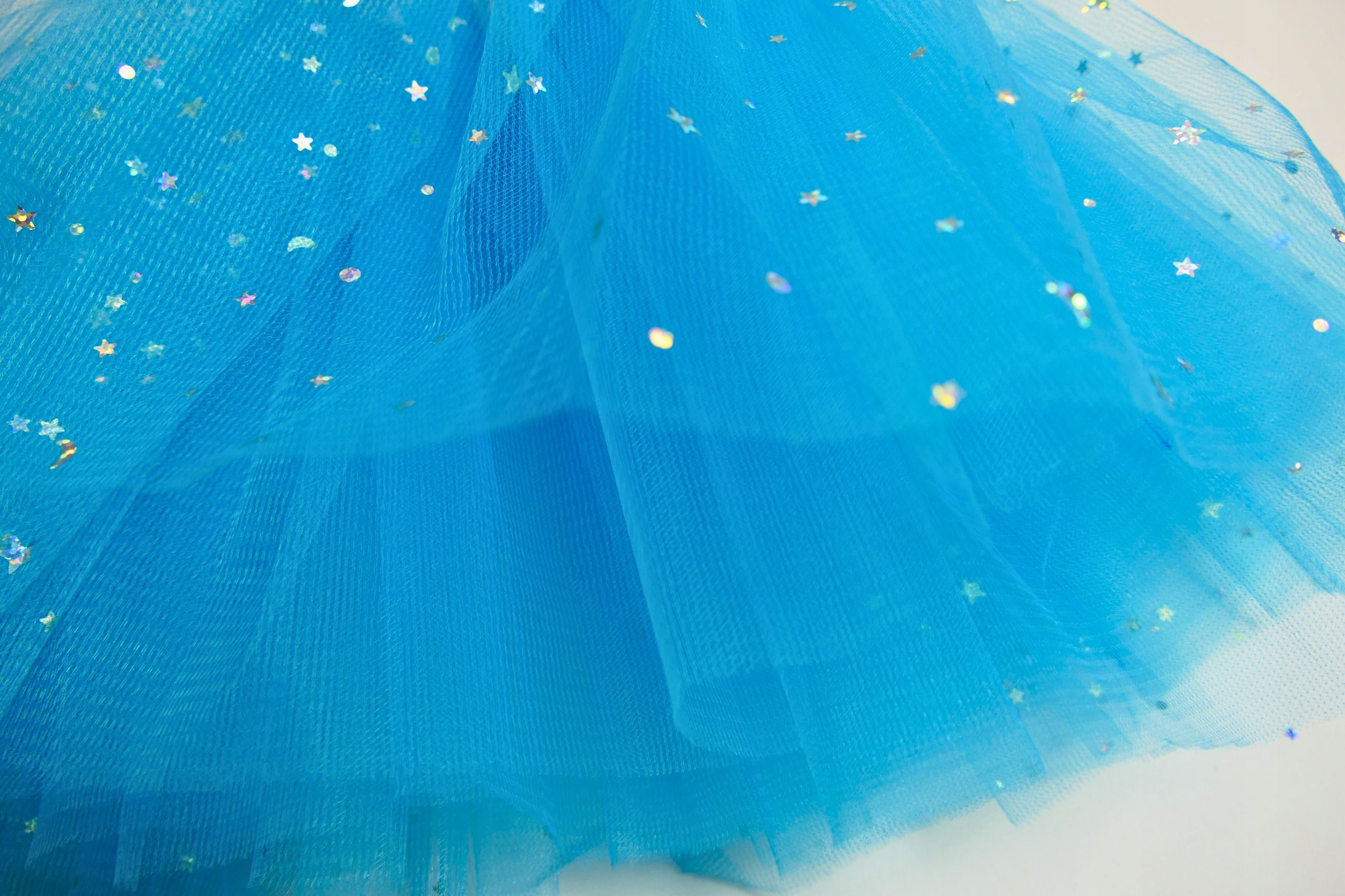 Children's blue tulle skirt size 2-8 years - Image 3