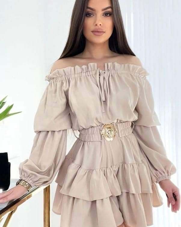 Light beige spanish dress