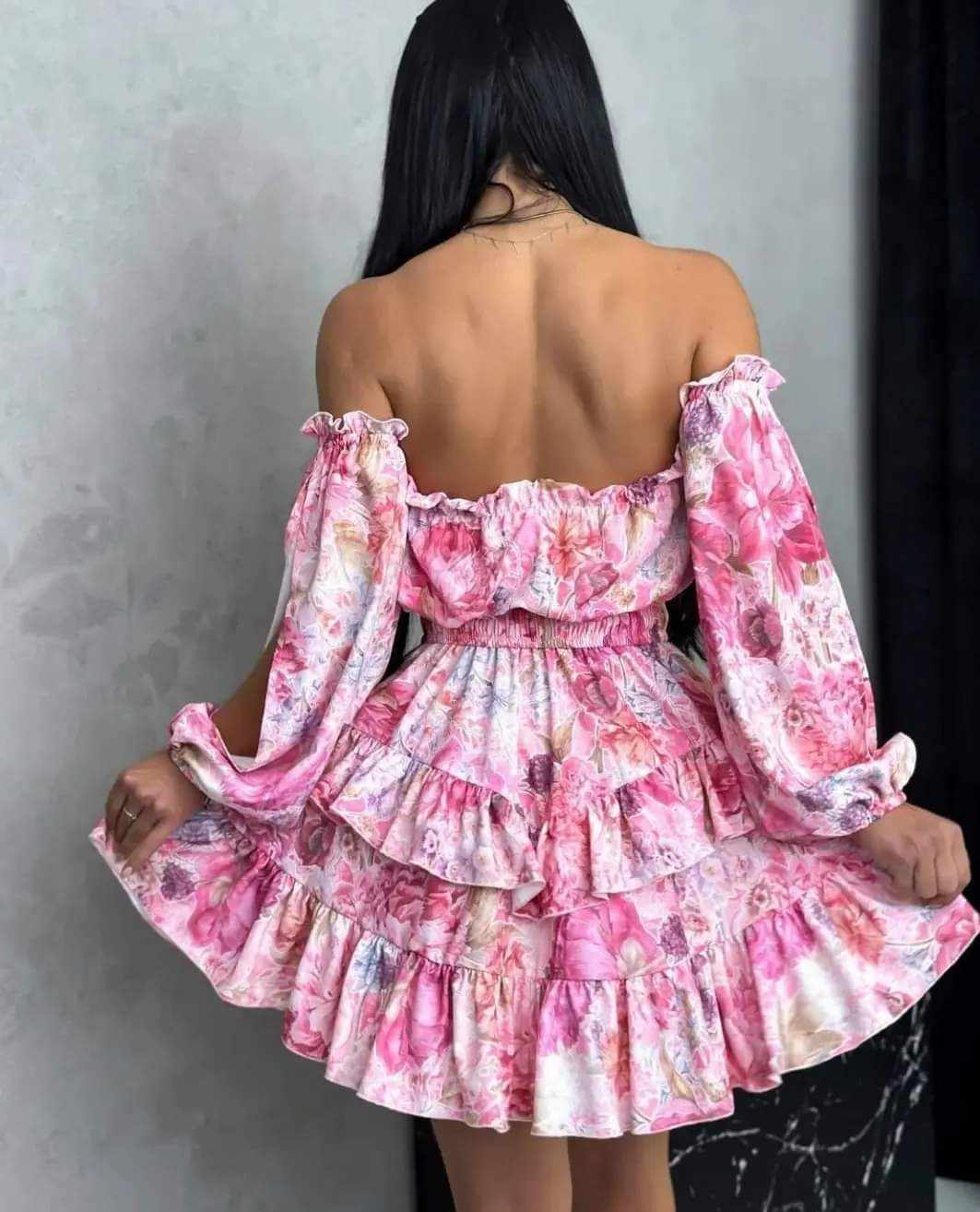 Spanish floral dress - Image 6