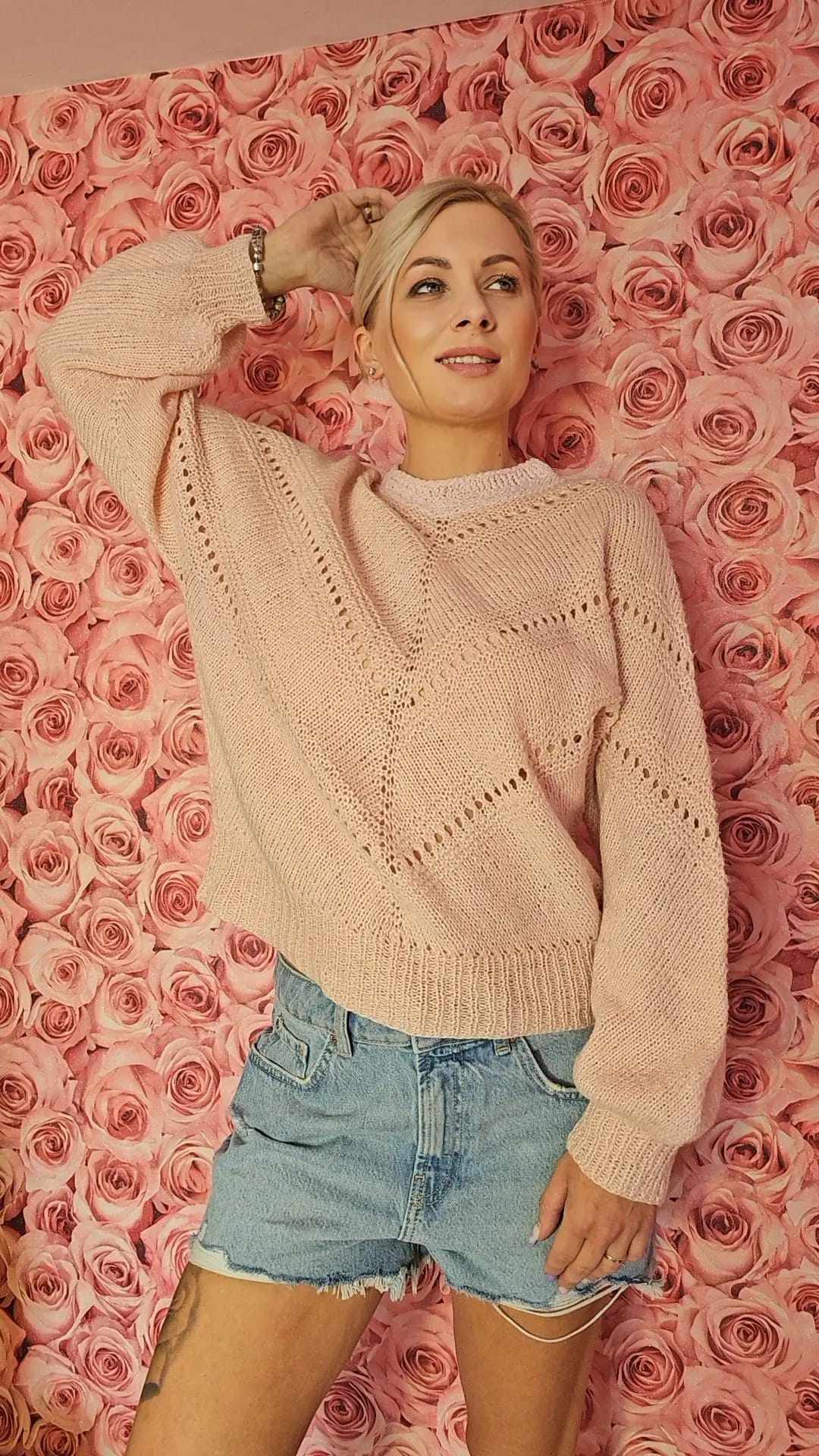 Beautiful handmade sweater 6-14