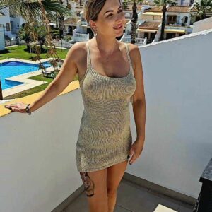 Vestido midi de punto dorado 6-10