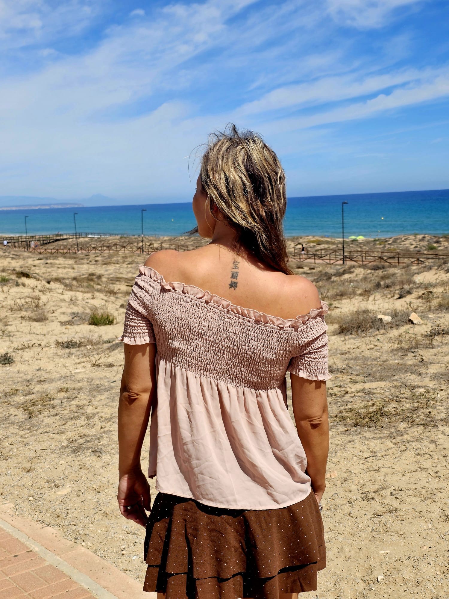 Blusa elegante con hombros descubiertos 6-8 - Image 3