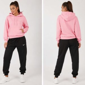 Conjunto de chándal Nike para mujer: sudadera con capucha rosa y pantalones jogger negros | Nueva ropa deportiva casual