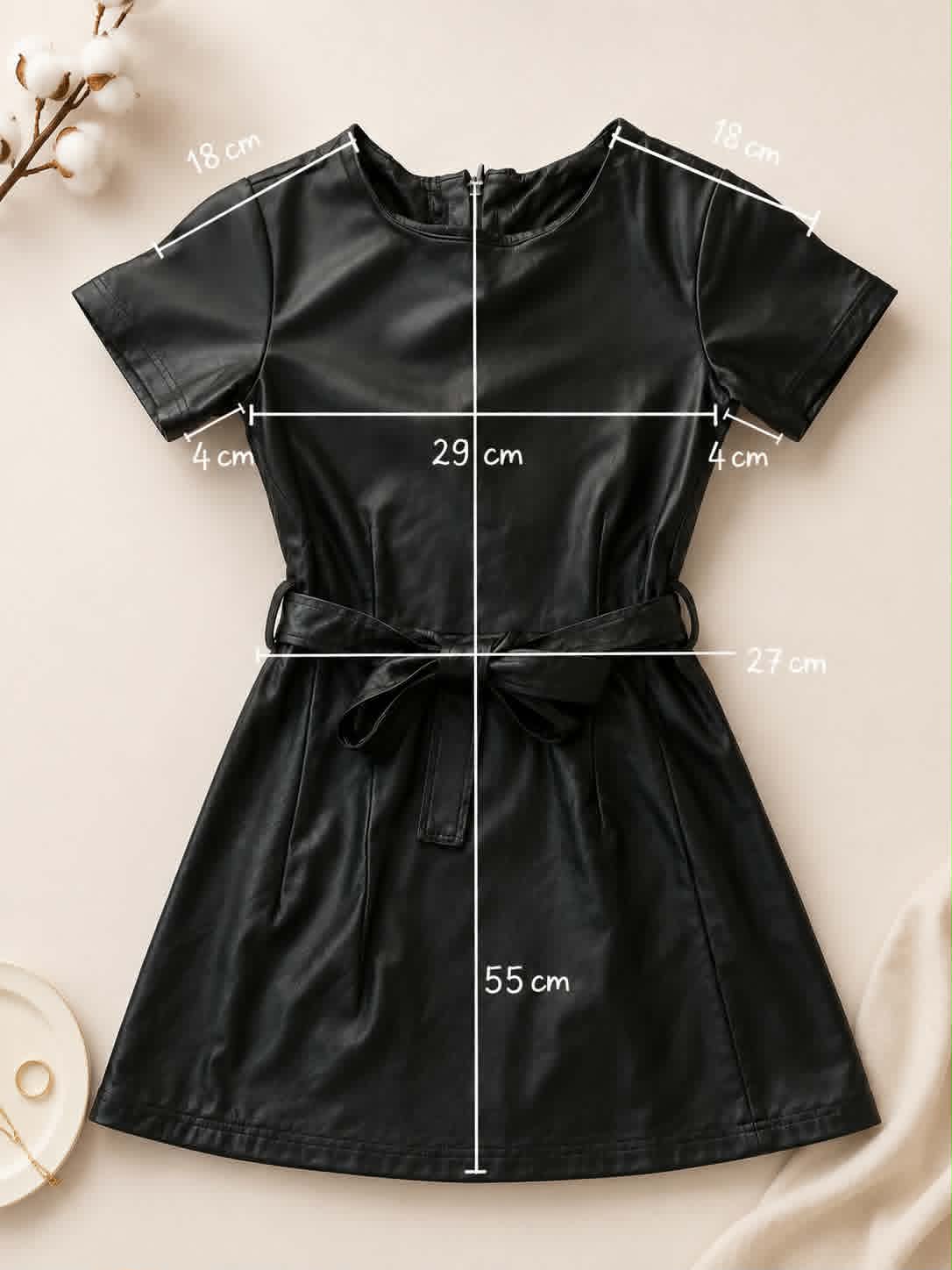 Vestido negro de piel sintética para niña (3-4 años) - Image 3